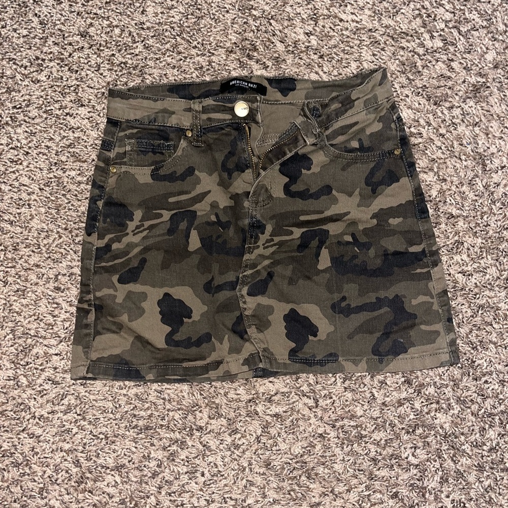 Army skirt
